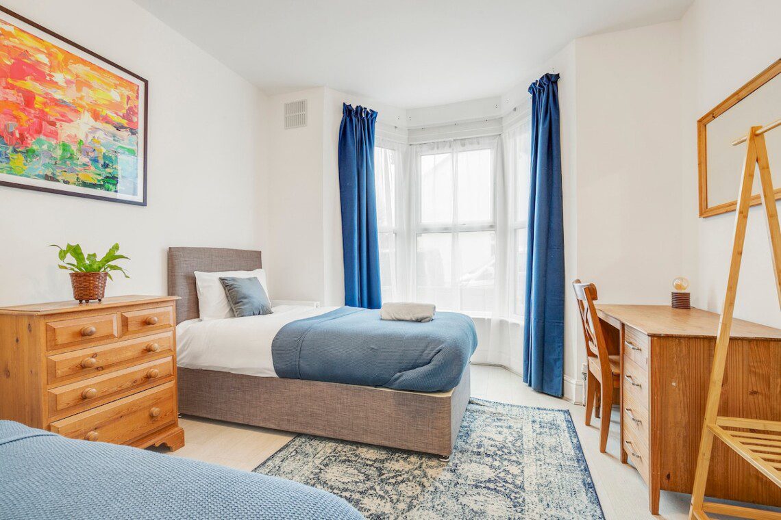 Spacious House in North London near Tottenham Stadium
